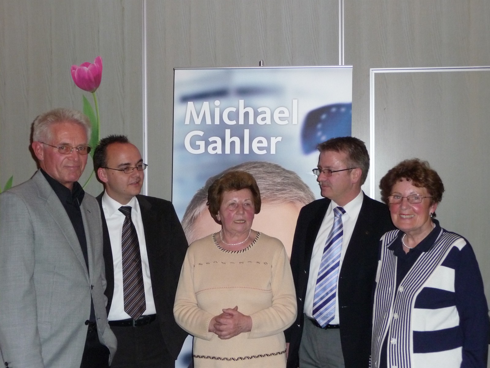 v.l.n.r.: Alfred Wiegand, Uwe Albert, Johanna Antlfinger, Michael Gahler, Helga Oehne v.l.n.r.: Alfred Wiegand, Uwe Albert, Johanna Antlfinger, Michael Gahler, Helga Oehne